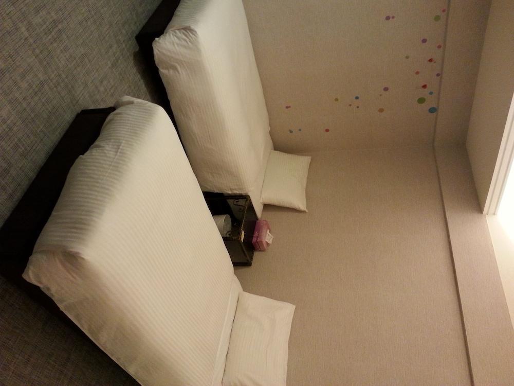 Holiday Fun Hostel 台北市 エクステリア 写真
